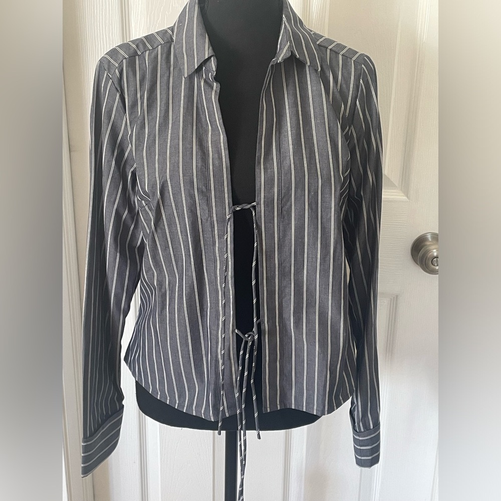 Abercrombie & Fitch Gray Striped Shirt